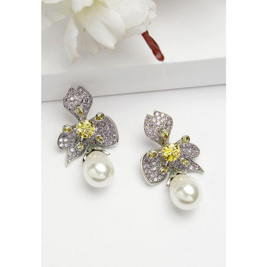 AVANT-GARDE PARIS  Collection Diva Boucles d'oreilles goutte florales en zirconia 