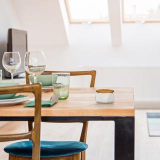 B2X Aschenbecher mit Deckel  