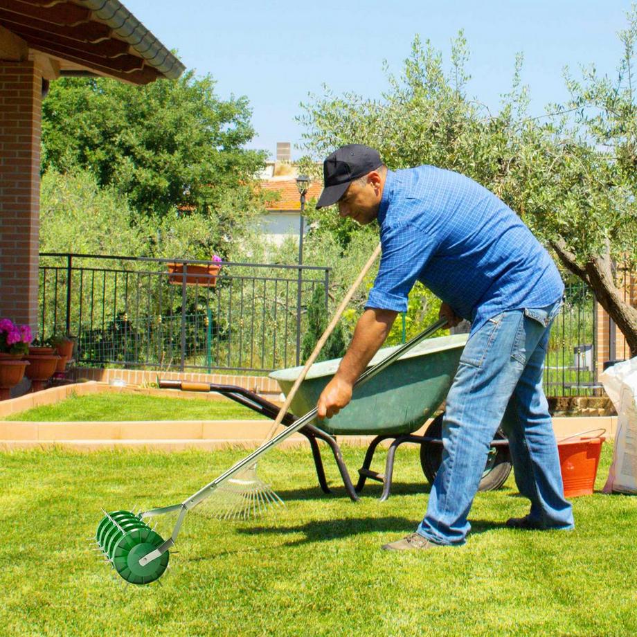 Northio  Rasenlüfter Aerifizierer für Rasen 45cm Breite Manuell Rasenbelüfter mit 30 Eisenspikes Gartengeräten Bodenschiene Stopfenkern, Vertikutierer Rasenspecht, Rasenpflege für Höfe Rasen | 