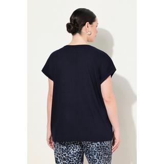 Ulla Popken  T-shirt dal taglio oversize con applicazioni, scollo rotondo e mezze maniche 