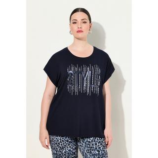 Ulla Popken  T-shirt oversize, col rond et manches courtes. Motif en petites pierres scintillantes. 