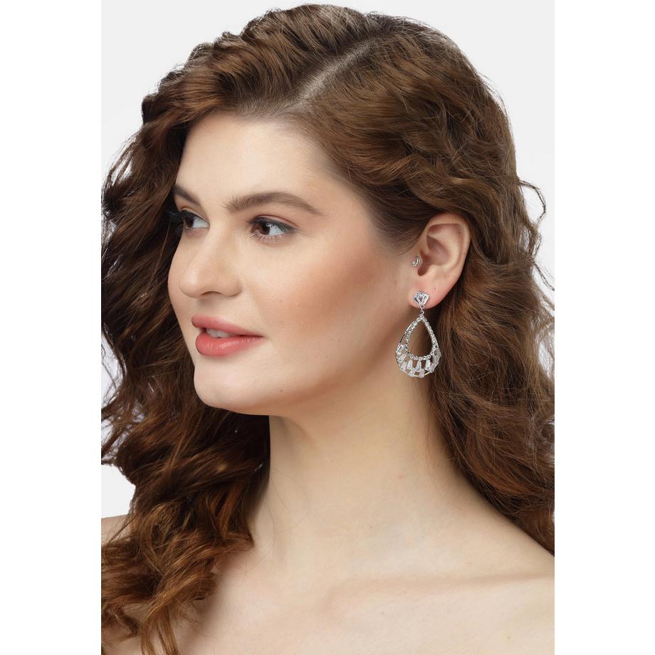 AVANT-GARDE PARIS  Boucles d'oreilles goutte larme rayonnantes et scintillantes 