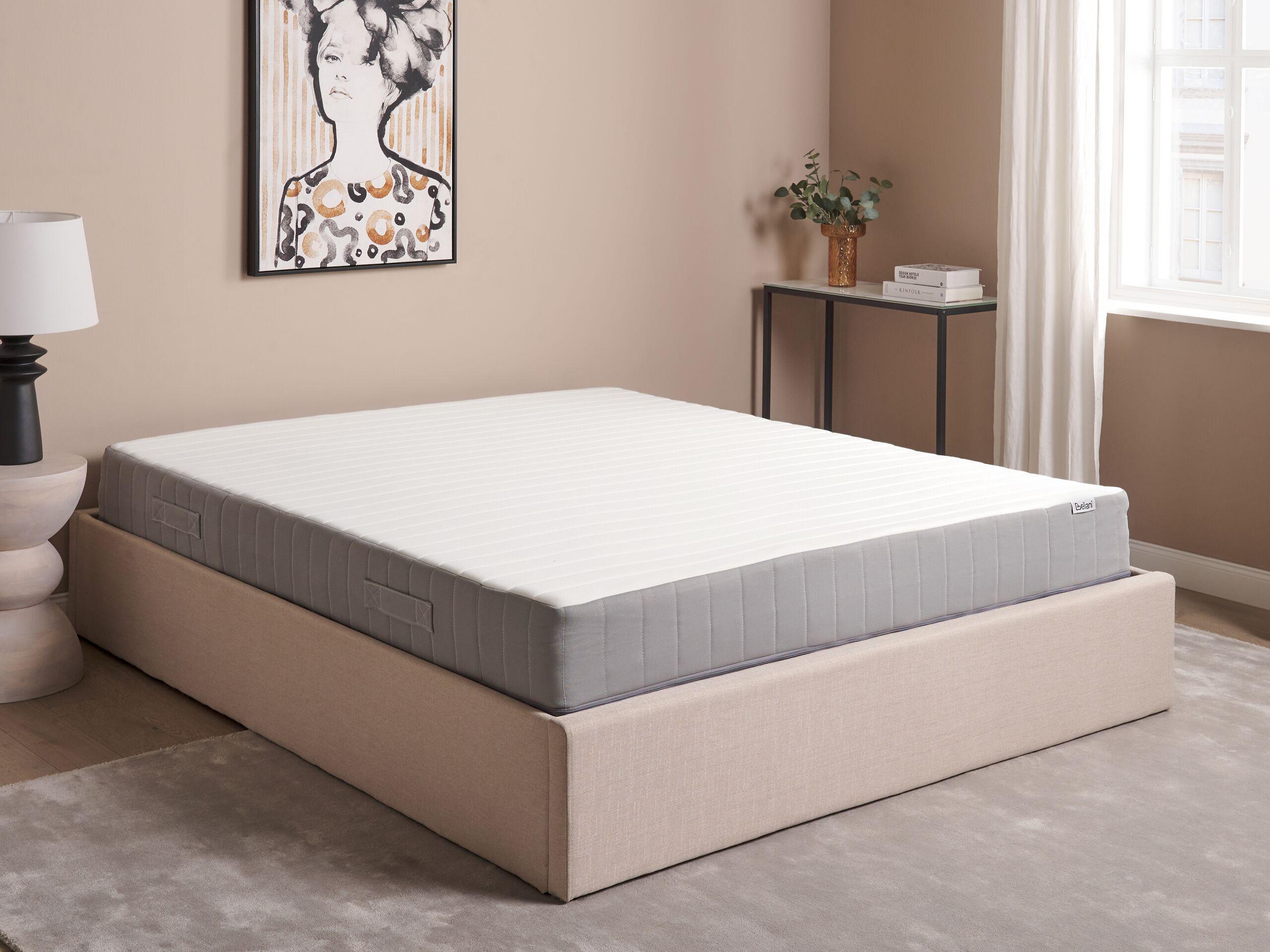 Beliani Matelas à ressorts ensachés en Ressorts ensachés FLUFFY - Moyen  