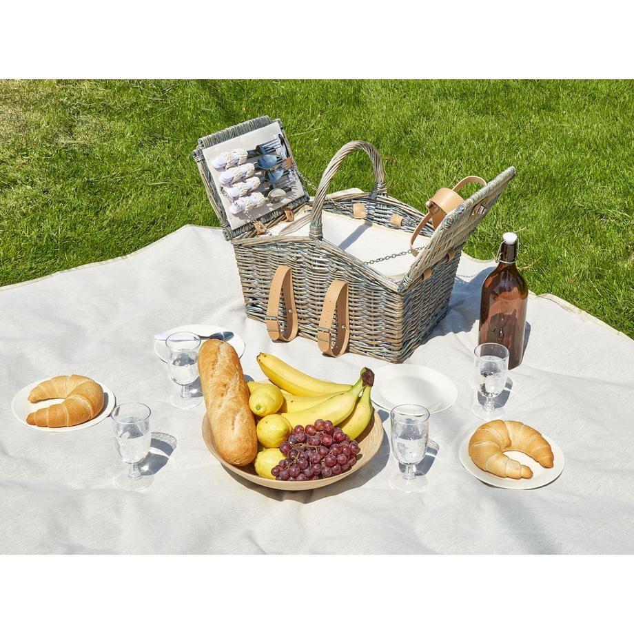 Beliani  Panier de pique-nique en Bois de saule Traditionnel CANELE 