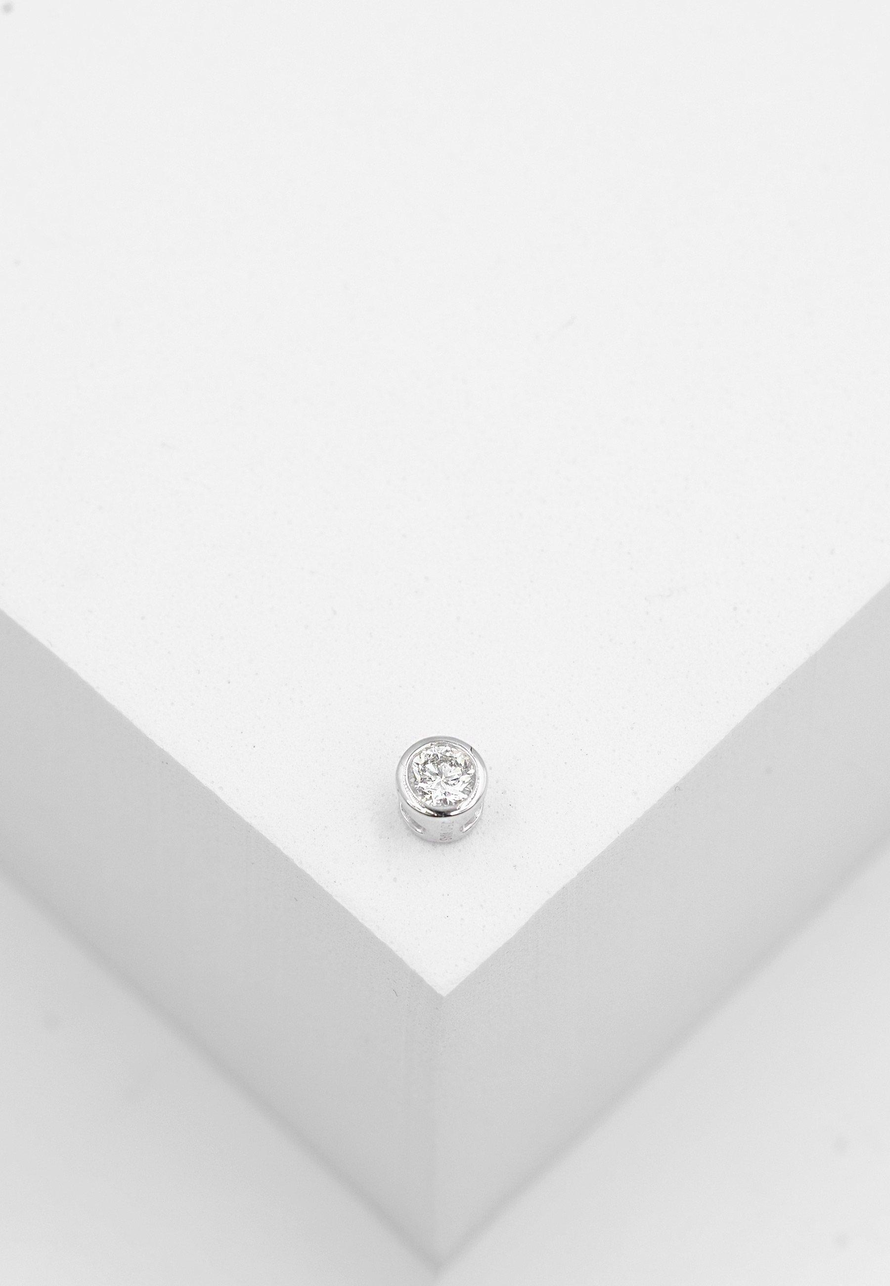 MUAU Schmuck  Solitär Anhänger Zargenfassung Weissgold 750 Diamant 0.20ct. 5.5x5.5mm 