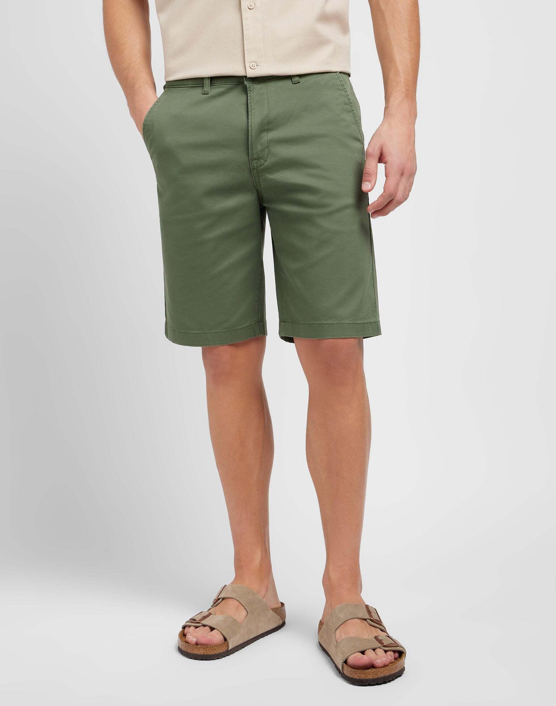Image of Shorts Regular Chino Short Herren Grün W32