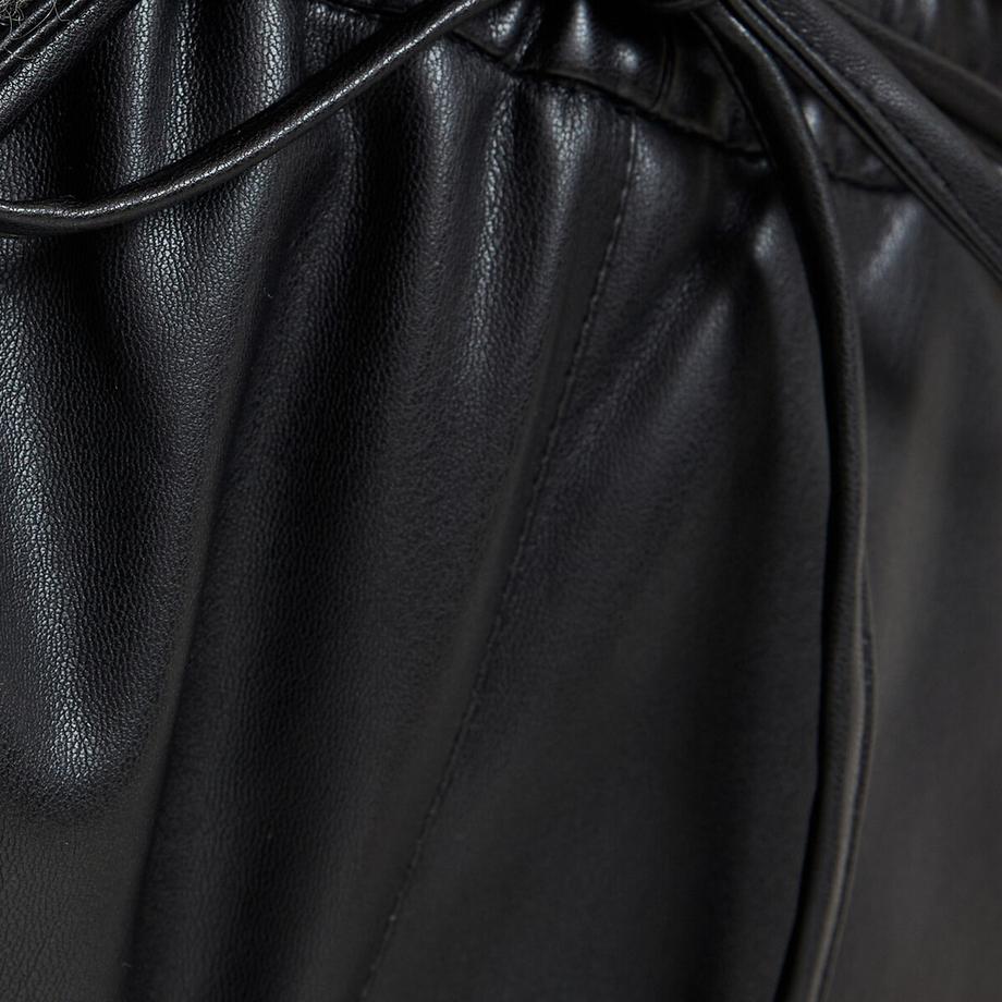 La Redoute Collections Gerade geschnittene 7/8 Kunstlederhose Elastischer Bund  