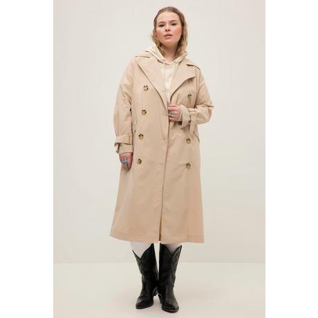 Studio Untold  Trench-coat oversized. Col à revers et ceinture à nouer. 