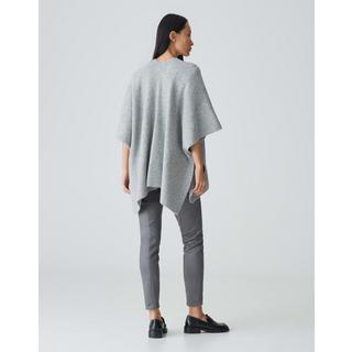 OPUS  Cape Ablanki cape oversized 