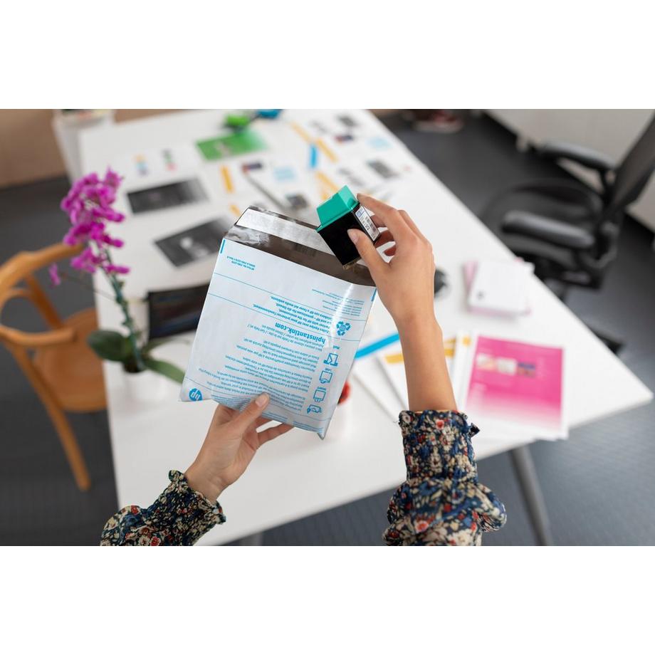 Hewlett-Packard  Cartuccia di inchiostro nero originale 305 