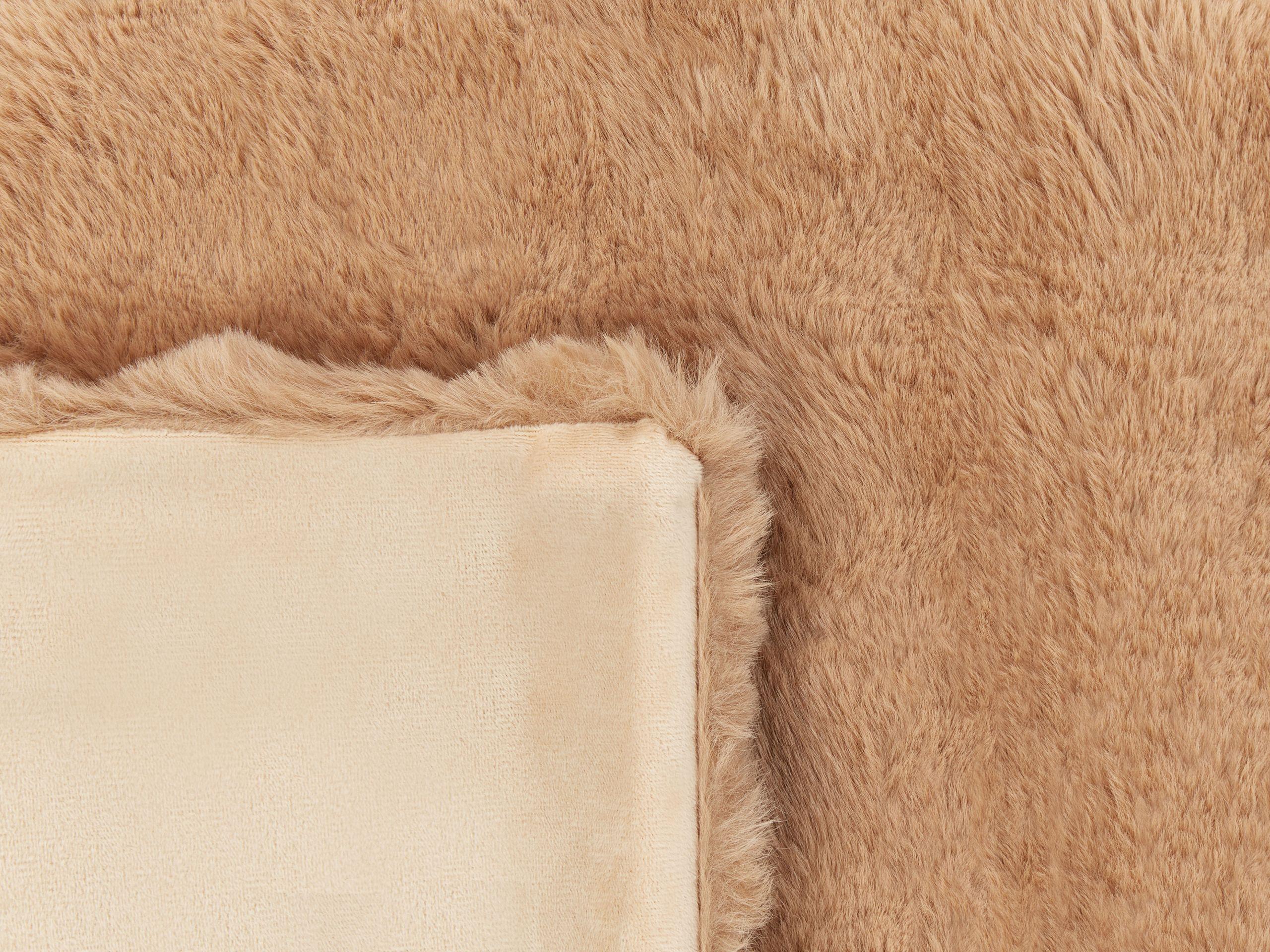 Beliani Salka Coperta Morbida Classica in Pelliccia Sintetica  