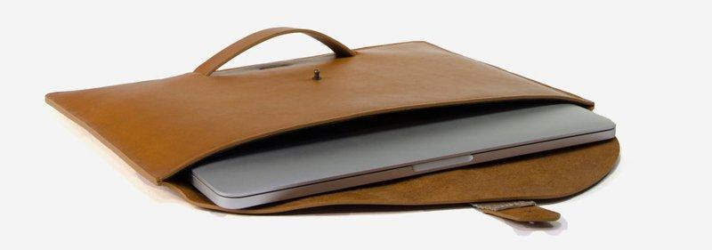 Le Feuillet Pochette a mano con cinturino  