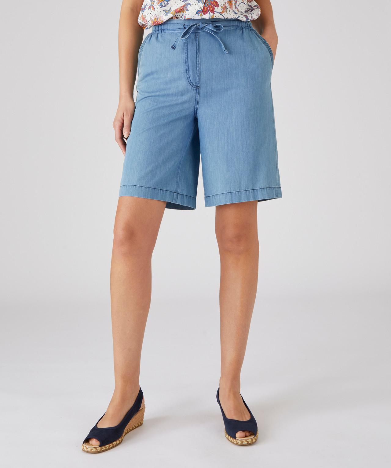 Image of Bermudas. Damen Blau 52