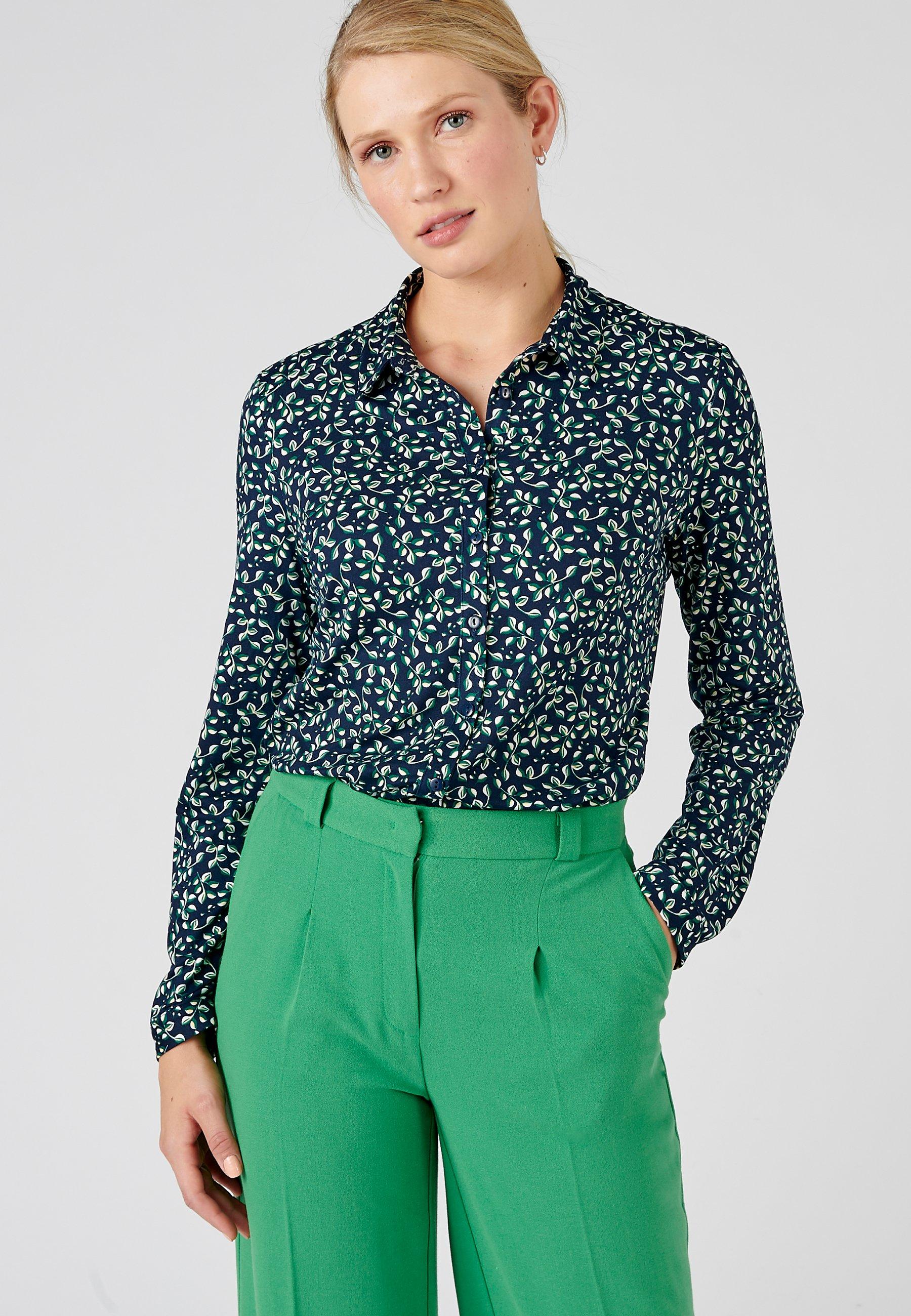 Image of Warme Bluse Mit Blattmotiv Und Samtigem Griff. Damen Marine 38/40