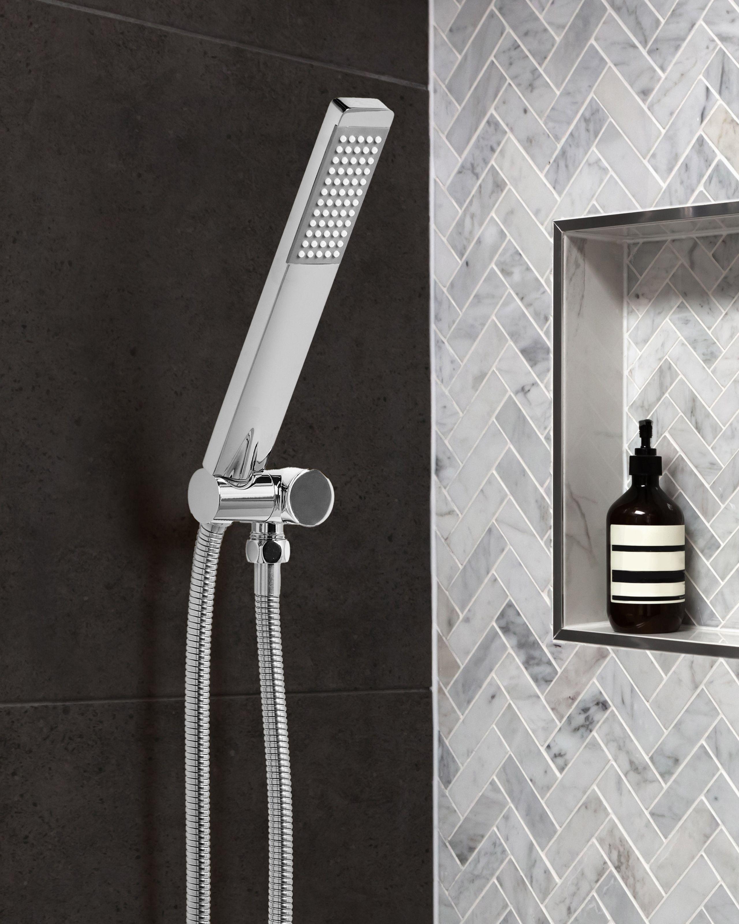 Beliani Soffione doccia en Ottone Classico CHILAPA  