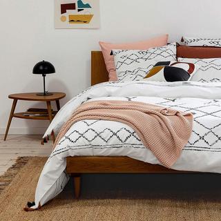 La Redoute Intérieurs Vintage-Nachttisch Quilda mit zwei Ablagen  