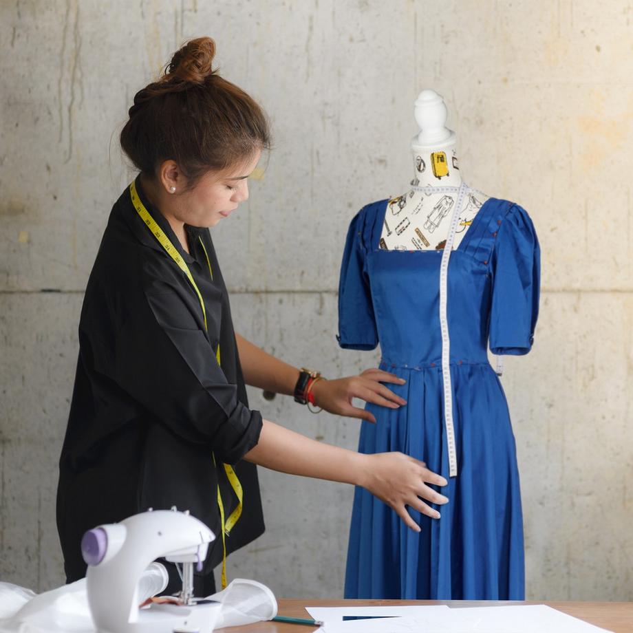 Northix  Make-up-Mannequin mit verstellbarer Höhe 