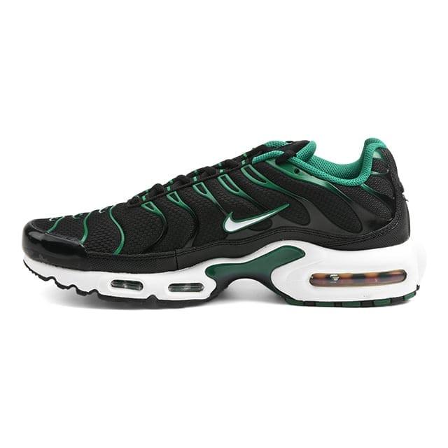 NIKE  AIR MAX PLUS-10.5 