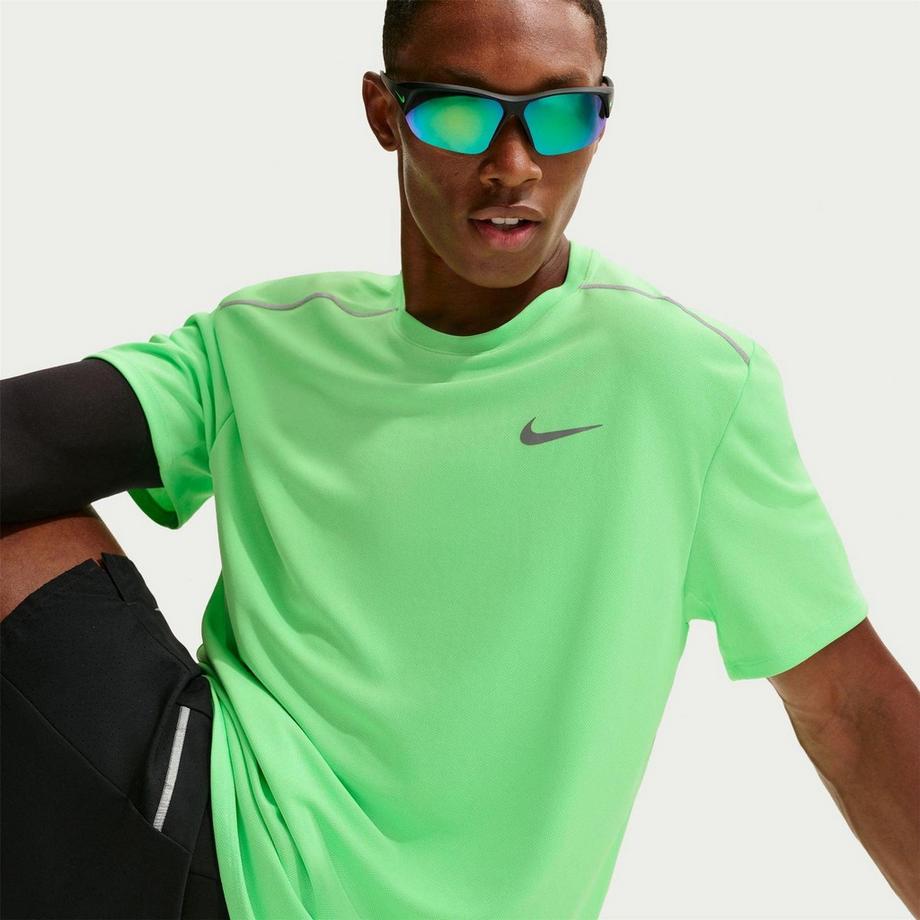 NIKE  T-ShirtMotiftyle Swoosh Miler 