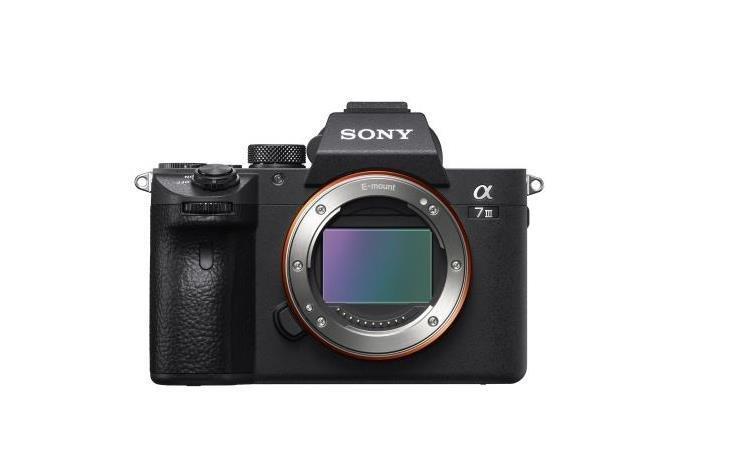 SONY  Sony A7 III Gehäuse (Kit-Box) 