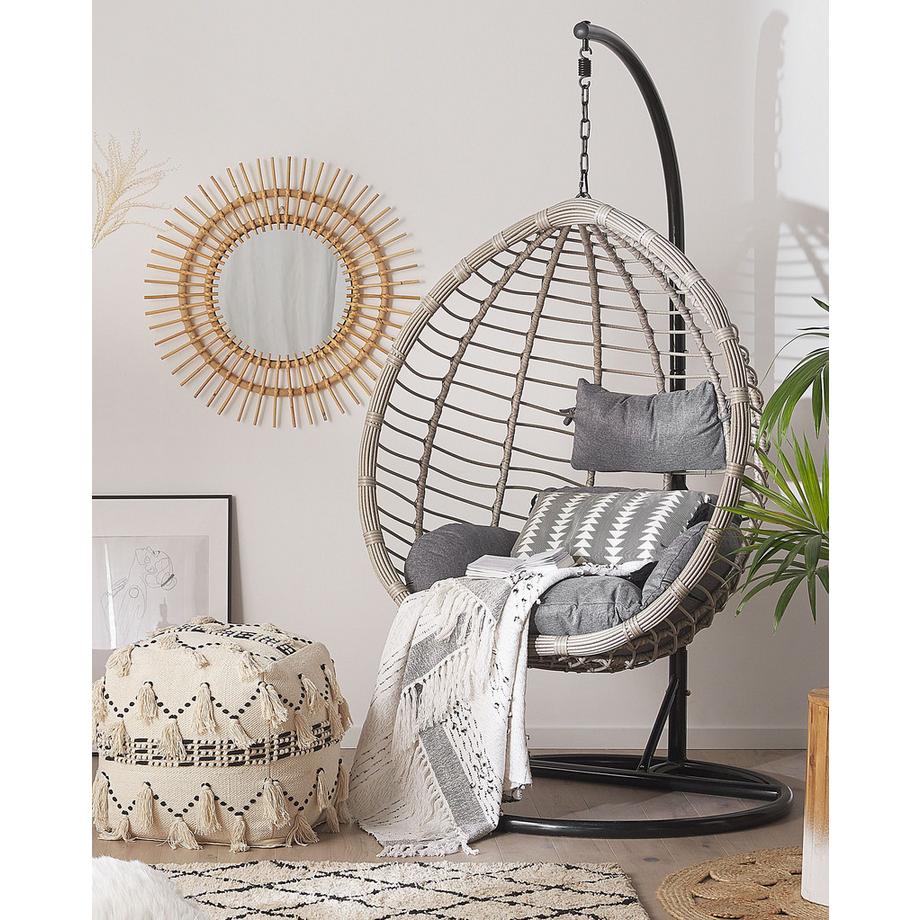 Beliani Poltrona sospesa con supporto da pavimento en Rattan sintetico Retrò TOLLO  