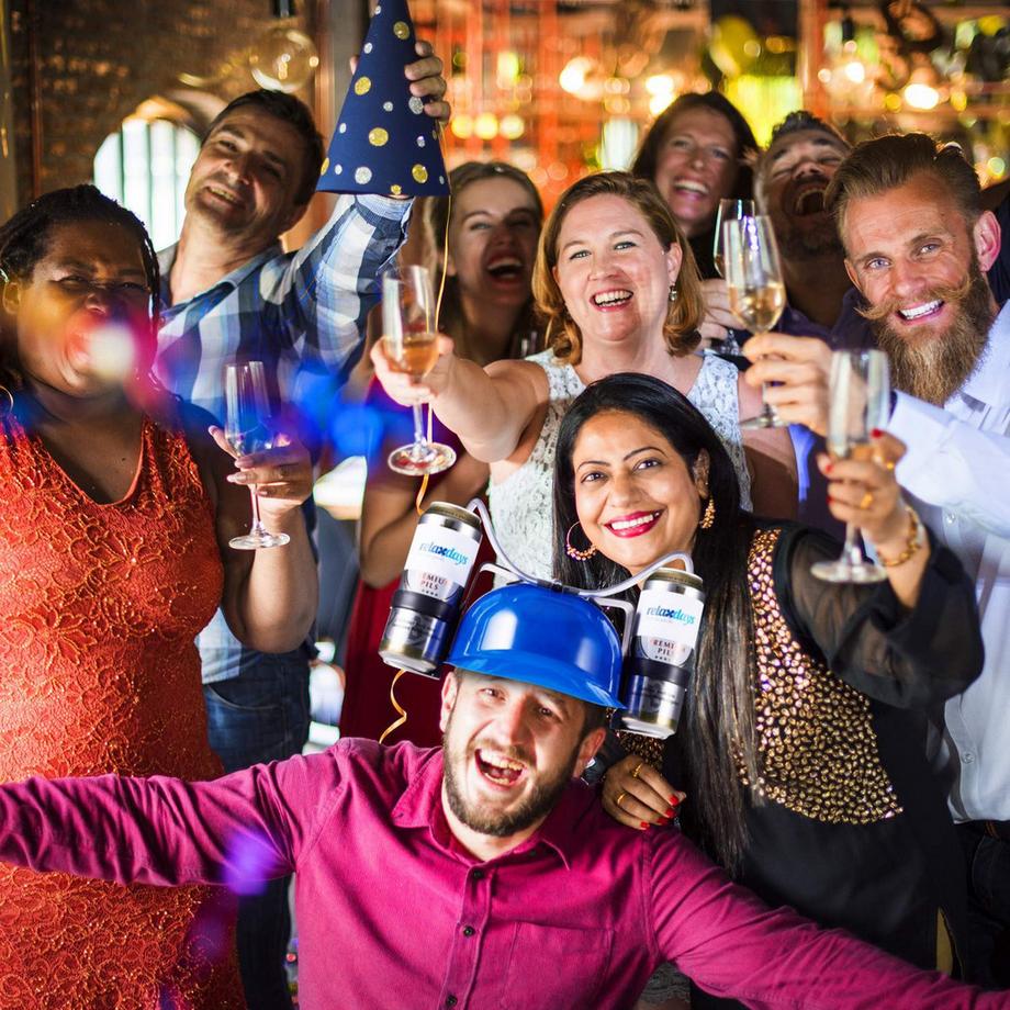 B2X  Helm zum Trinken auf Partys 