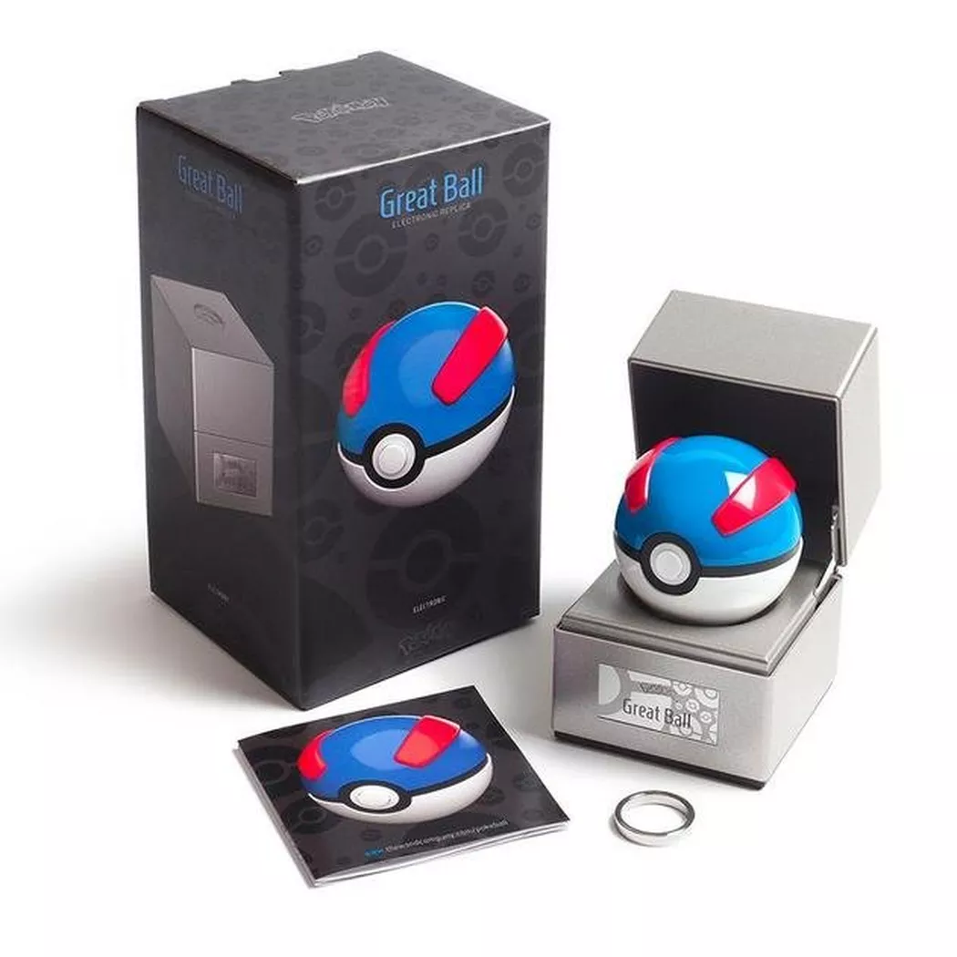 Nintendo - Pokémon: Die-Cast Collectible Great Ball Replica, Multicolor