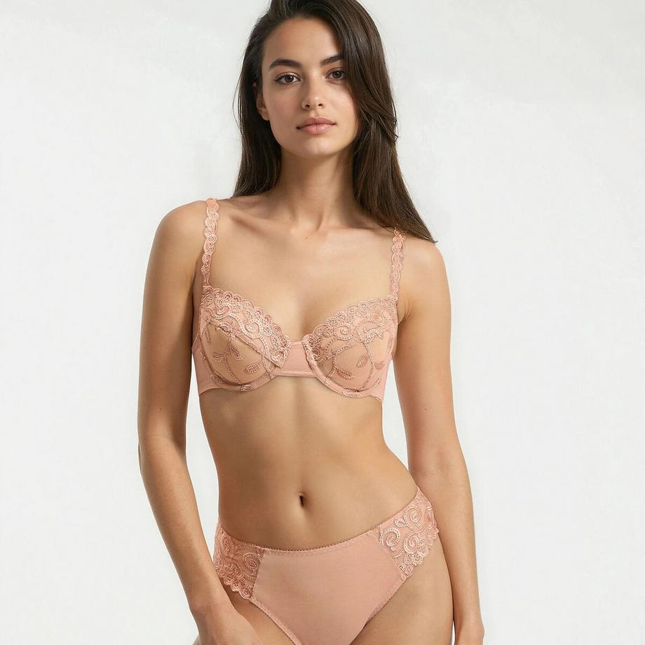 Soutien-gorge emboîtant en tulle brodé Lyssa