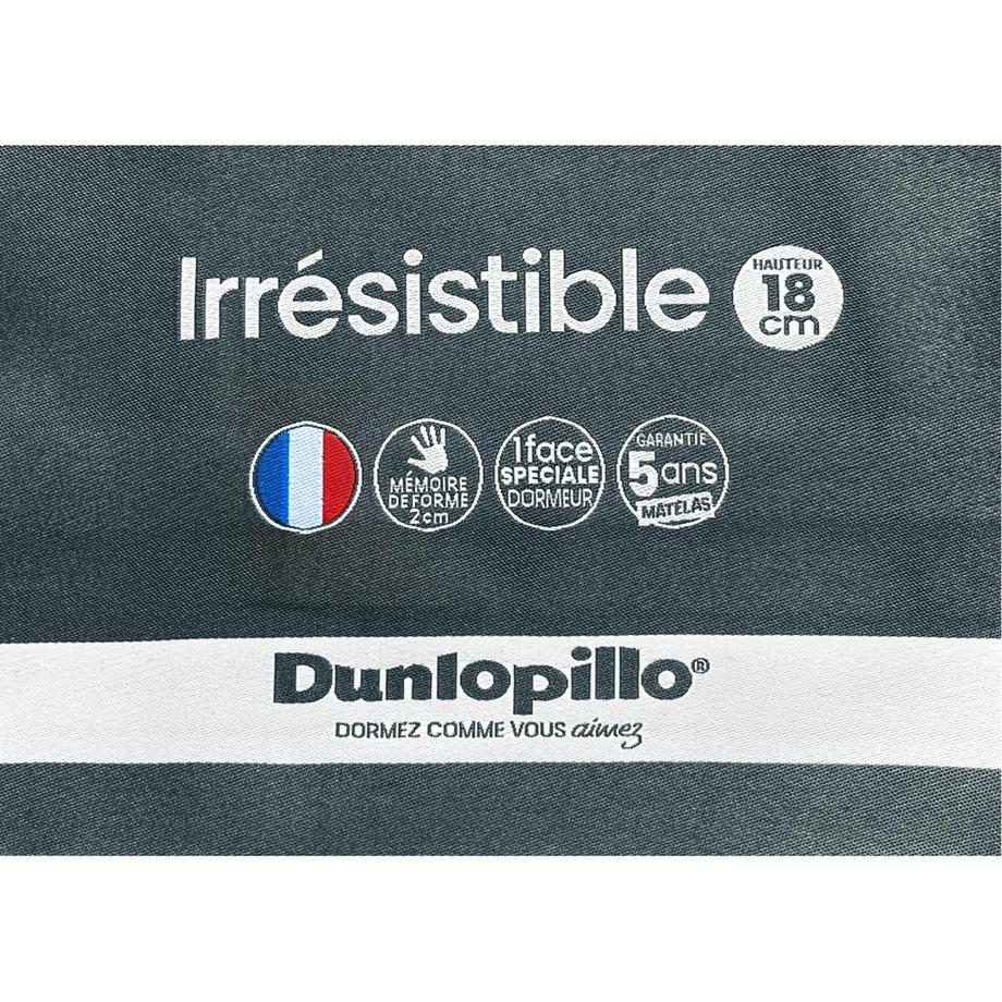 LINEA SOFA Divano letto 3 posti ribalta Letto 140cm Materasso 18cm Memory foam - Tessuto Blu - CALITO  