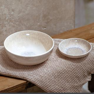 like. by Villeroy & Boch Scodella Perlemor Sand  