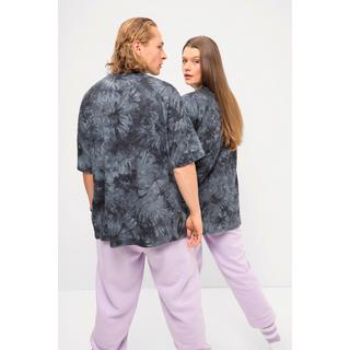 Studio Untold  Maglia unisex dal taglio oversize con stampa batik, scollo a girocollo e mezze maniche 