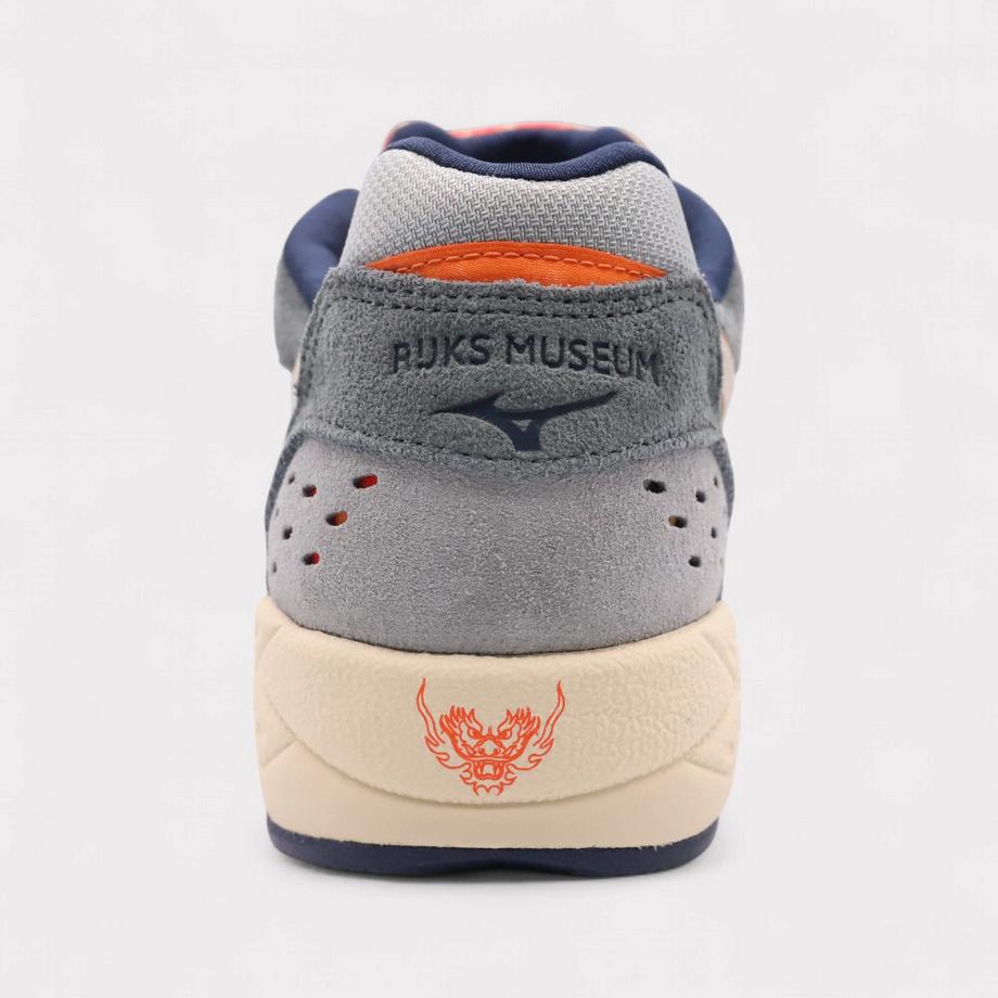 MIZUNO Contender x Rijks Museum Sneakers  