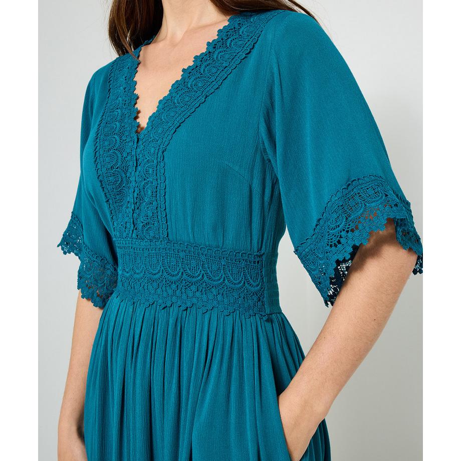 Joe Browns Figurbetontes Boho-Spitzenkleid High-Low-Saum  