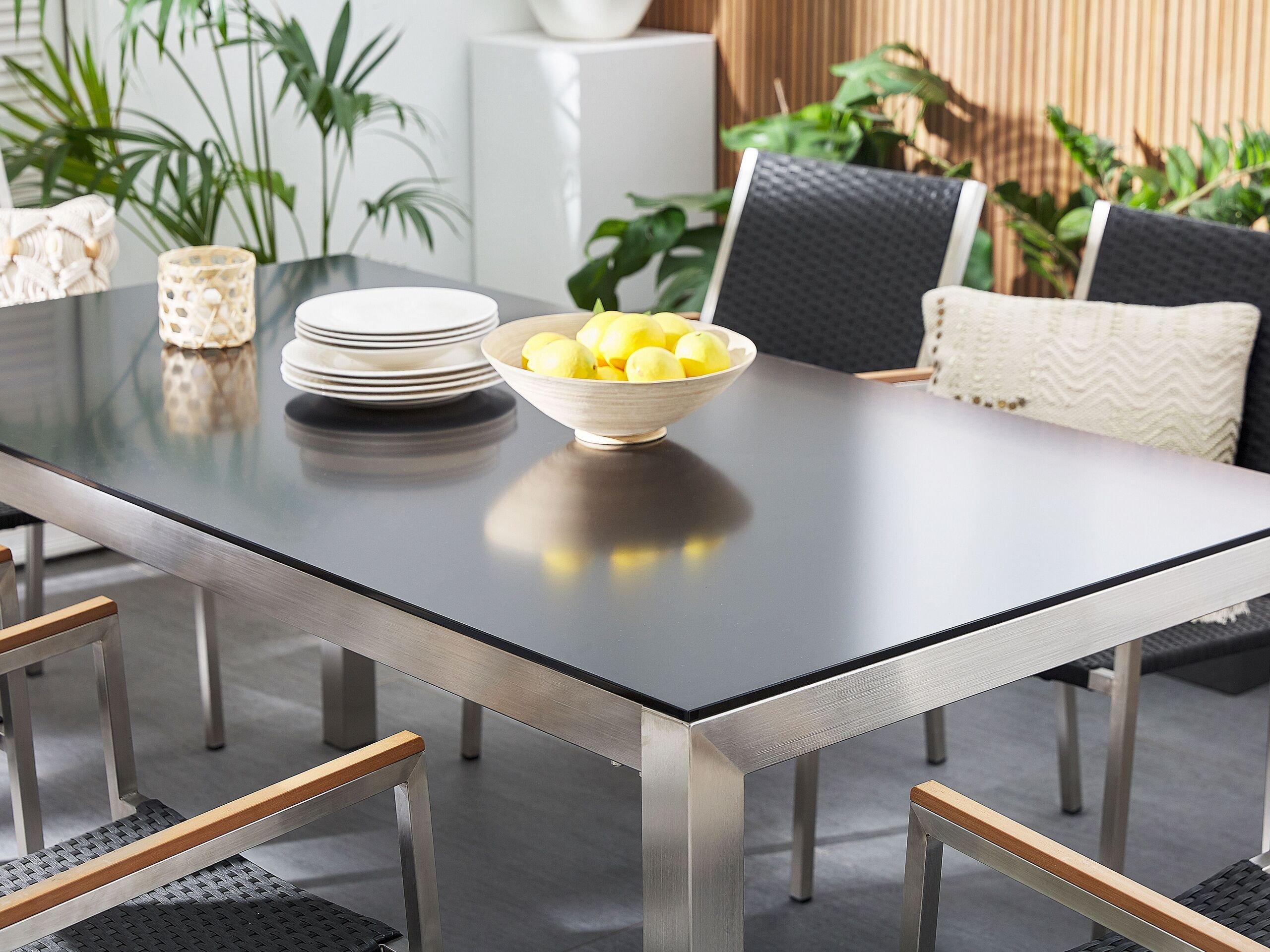 Beliani Table de salle à manger de jardin pour 6 personnes en Granit Industriel GROSSETO  