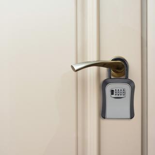 B2X Armadietto portachiavi con serratura a codice a quattro cifre  