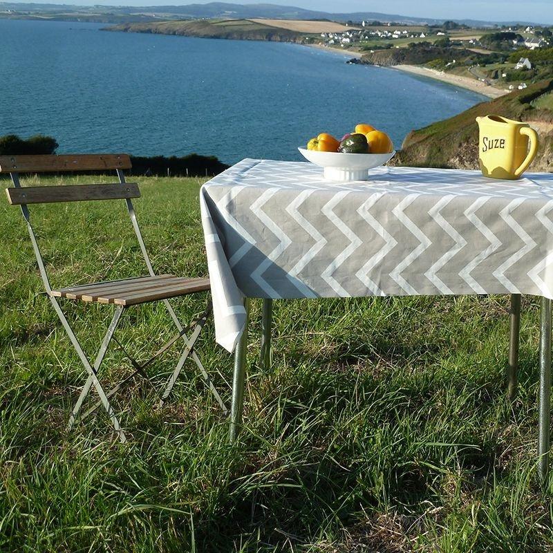 Fleur de Soleil Nappe enduite Chevrons  