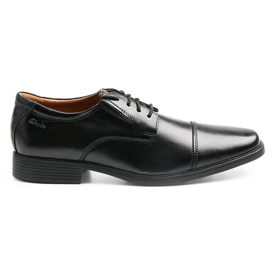 Clarks Tilden Cap Toe Oxford Scarpe  