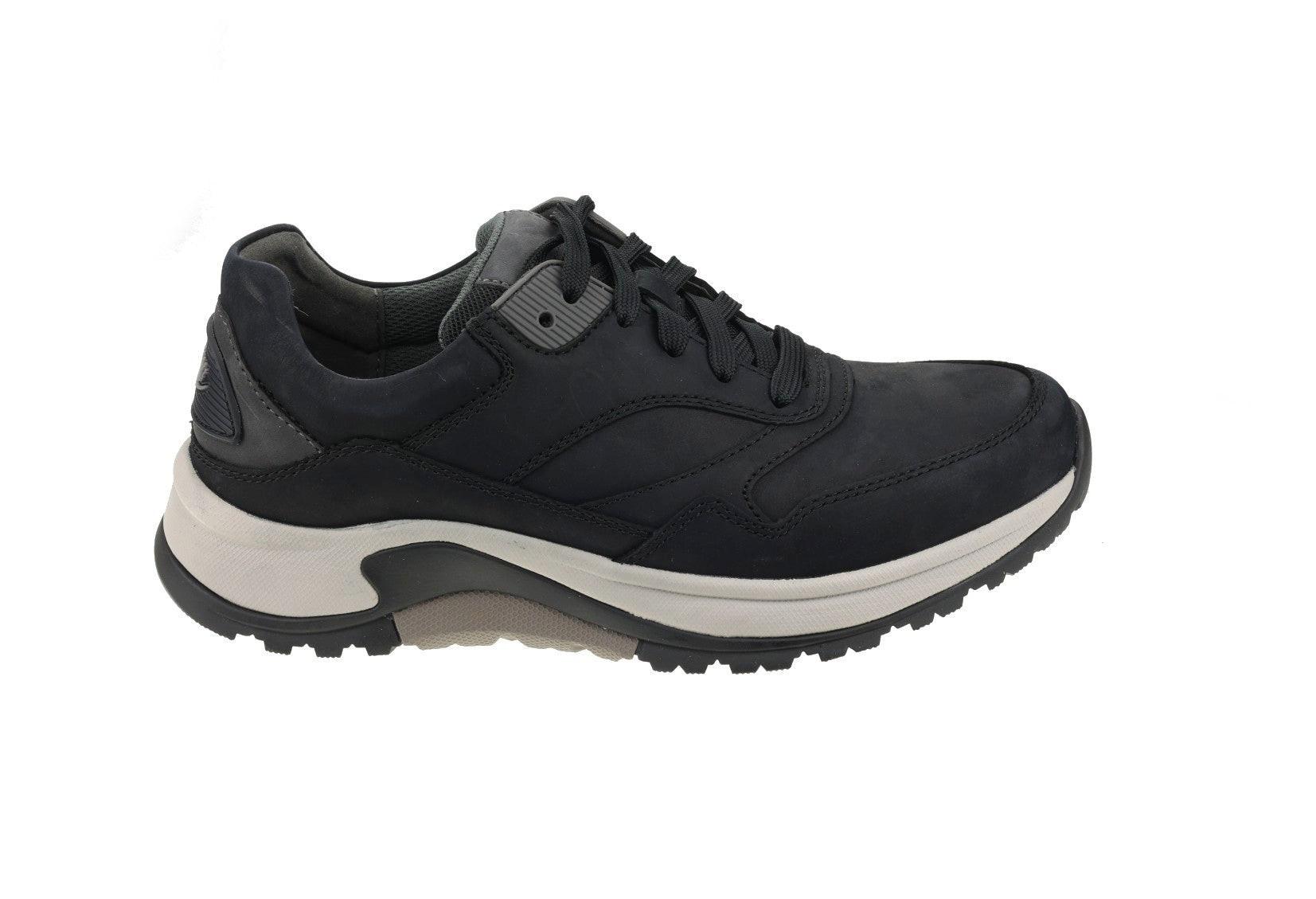 Image of Nubuk Wandersneaker Herren Schwarz 45