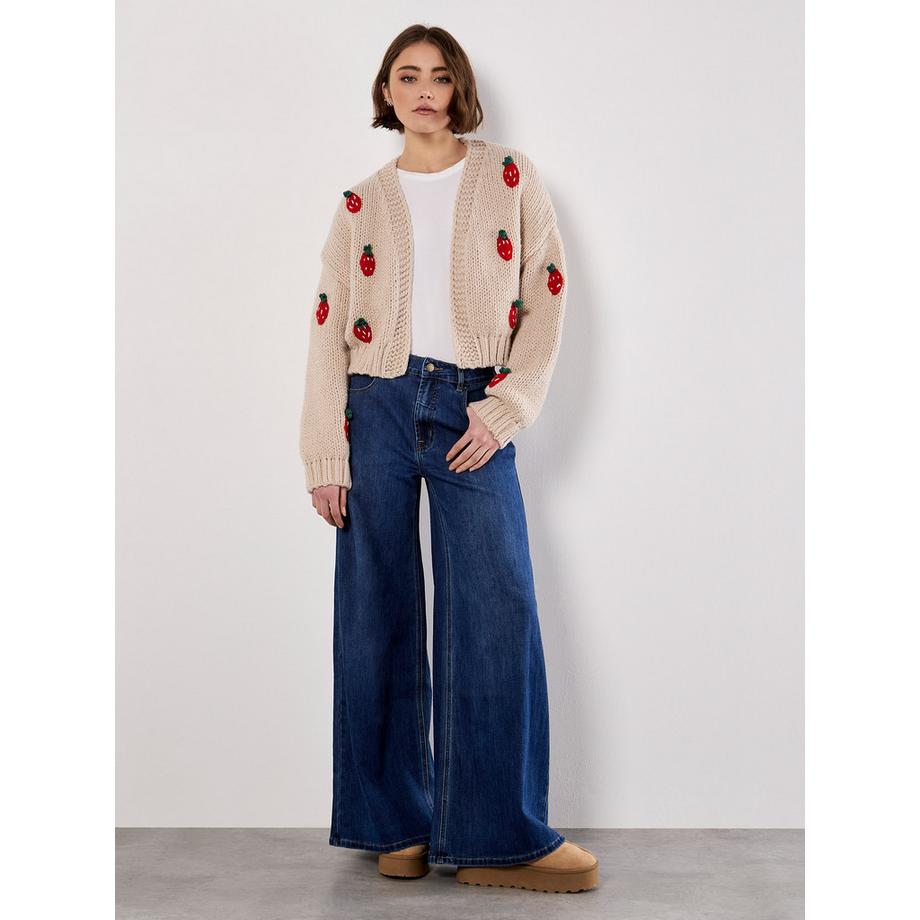 APRICOT Grobe Strickjacke Erdbeermuster  