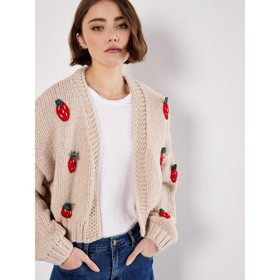 APRICOT Grobe Strickjacke Erdbeermuster  