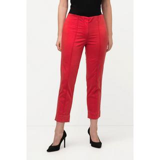 Ulla Popken  Pantalon avec passepoil et taille élastique. Coupe ajustée avec fente sur le bas de jambe. 