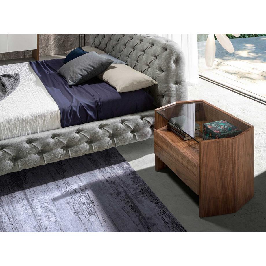 ANGEL CERDA Table de chevet en noyer avec plateau en verre trempé  