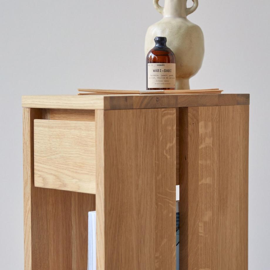 Tikamoon Beistelltisch aus massiver Eiche Eden  