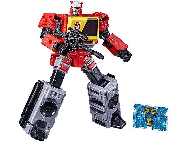 Image of Hasbro Transformers Deluxe Prime Universe Voyager Autobot Blaster