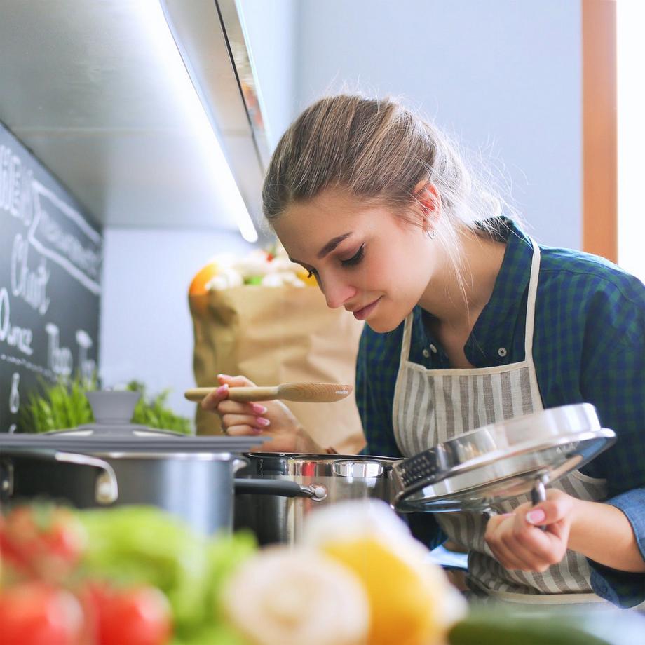 B2X  Topfdeckel 26-30 cm mit Silikon 