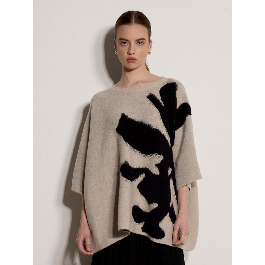 APRICOT Oversize Cape Pullover mit abstraktem Blumenmuster  