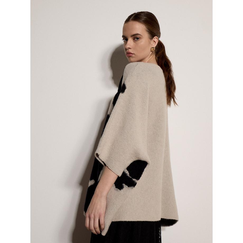 APRICOT Oversize Cape Pullover mit abstraktem Blumenmuster  