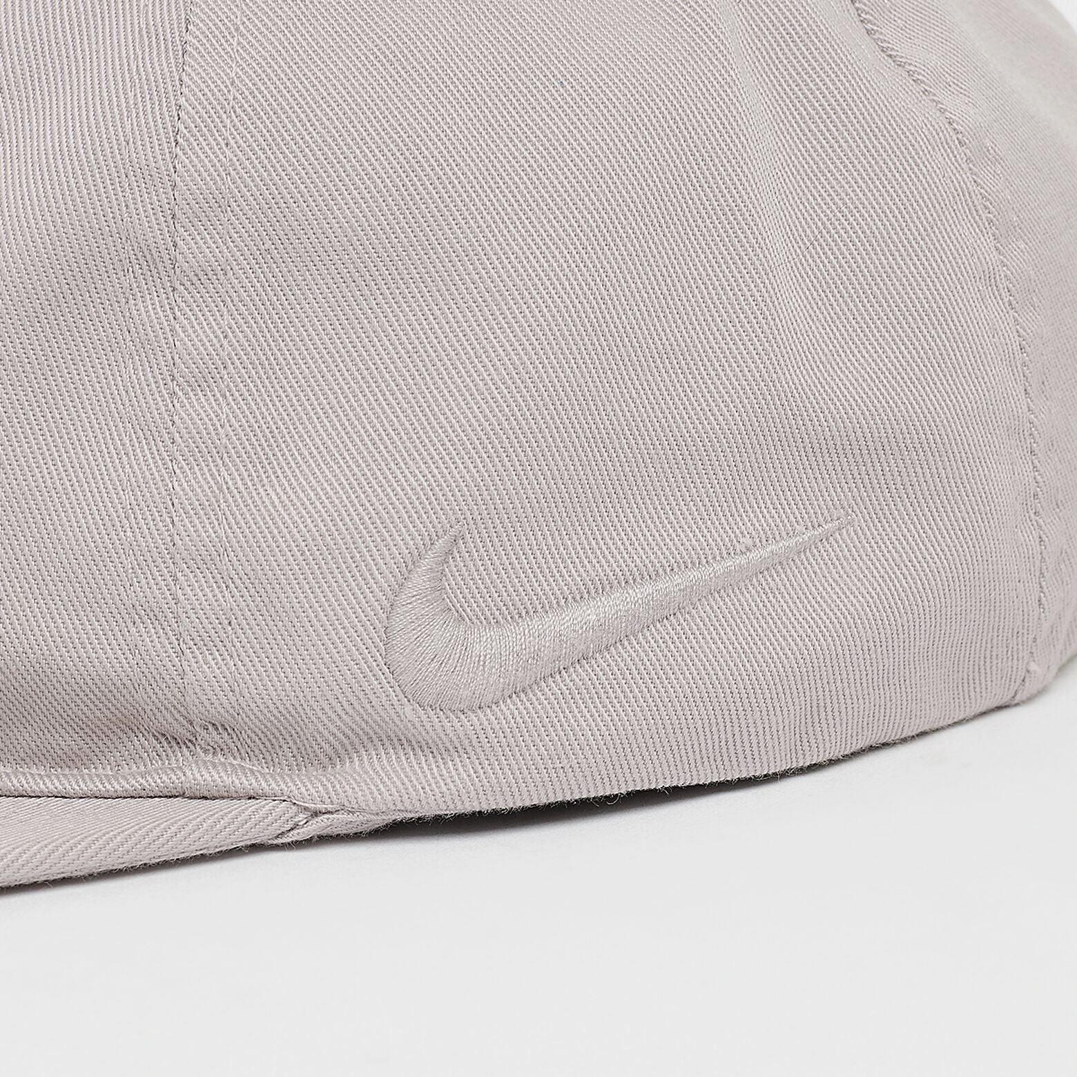 NIKE  Club Cap - Platinum Violet 