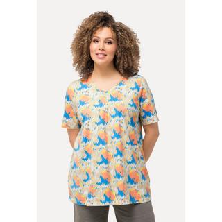 Ulla Popken  T-shirt dal taglio svasato con pieghe decorative, scollo a V e mezze maniche 