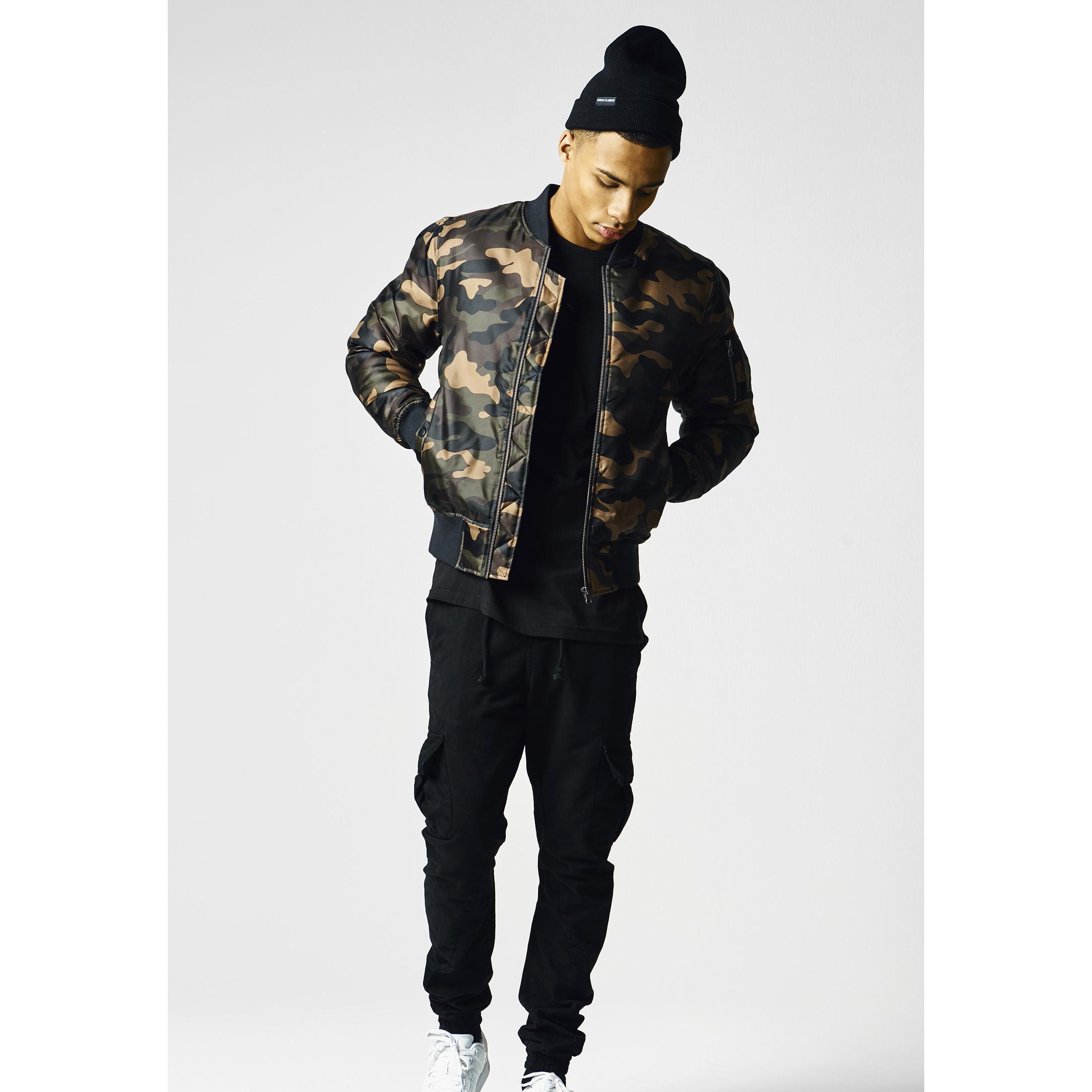 Image of Urban Classic Basic Cao Jacke Unisex Militärgrün M